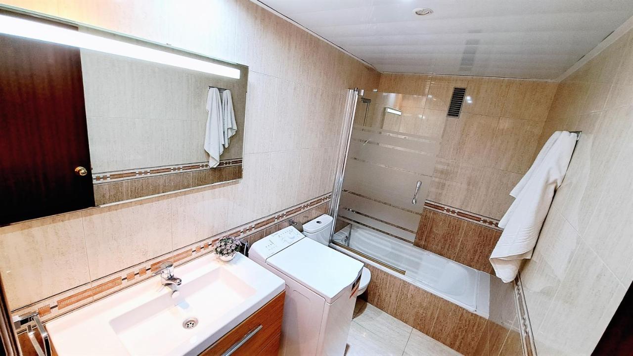 Apartamentos Montblanc Familidays 013 Salou Exterior foto